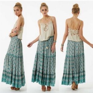 💚Spell Kombi Sage Skirt💚